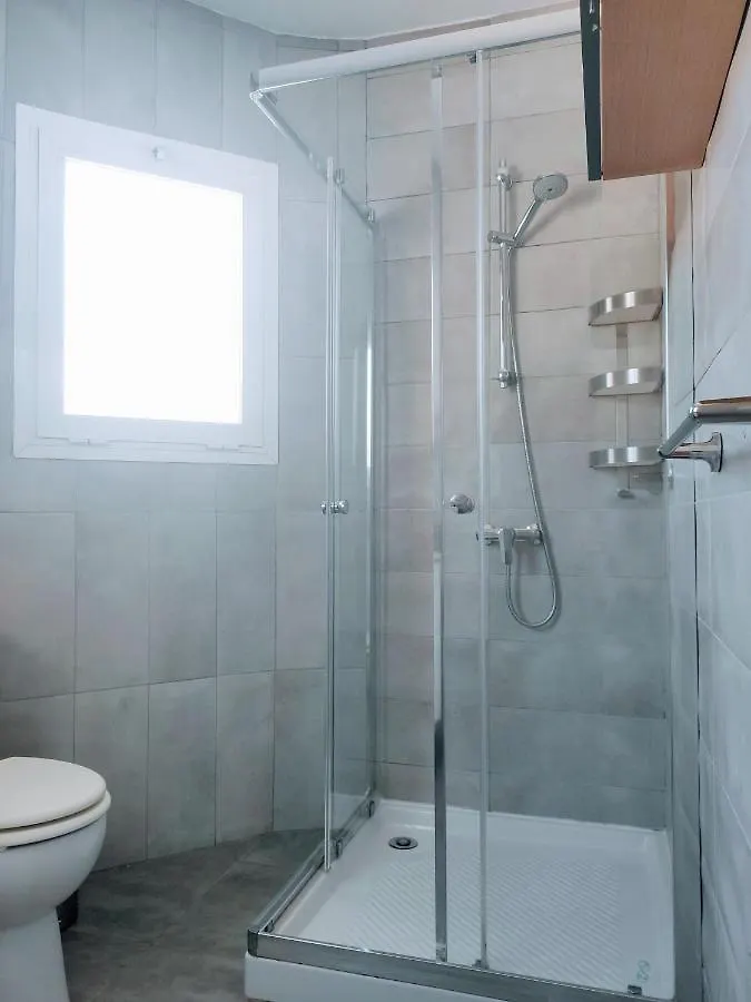Torreguadiaro Villa - 2 Mins Walk From The Bars And Restaurants San Roque  Spain