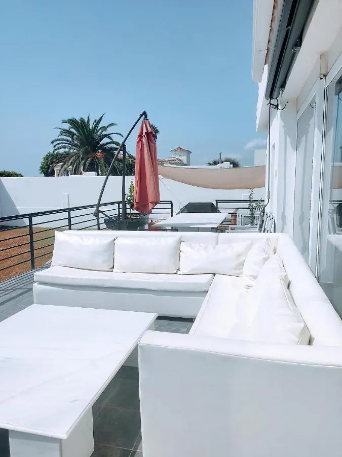 Torreguadiaro Villa - 2 Mins Walk From The Bars And Restaurants San Roque   San Roque (Andalucia)